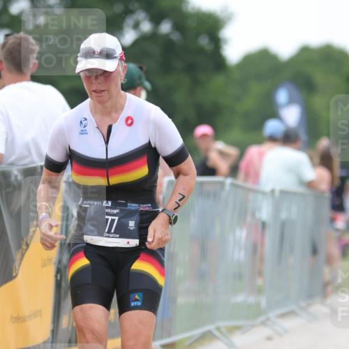 22.06.2025 - Viking Triathlon H.Heesch http://msf.ph/oto/8089360 22.06.2025 15:58:39 Laufen 77 meine-sportfotos.de