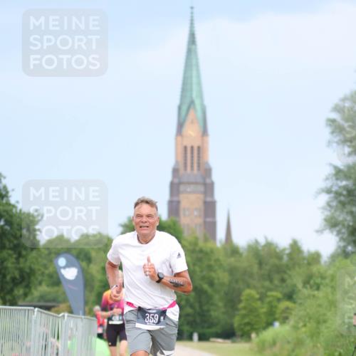 22.06.2025 - Viking Triathlon H.Heesch http://msf.ph/oto/8089425 22.06.2025 16:53:09 Laufen 359 meine-sportfotos.de