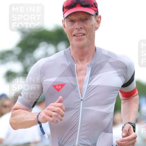 22.06.2025 - Viking Triathlon H.Heesch http://msf.ph/oto/8089649 22.06.2025 15:59:25 Laufen 236, 462 meine-sportfotos.de