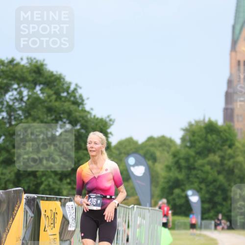 22.06.2025 - Viking Triathlon H.Heesch http://msf.ph/oto/8089651 22.06.2025 16:53:14 Laufen 359, 436 meine-sportfotos.de