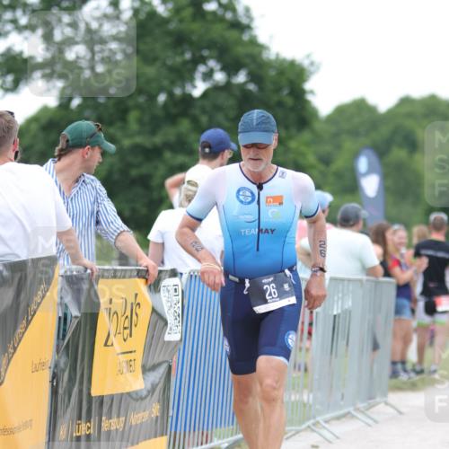 22.06.2025 - Viking Triathlon H.Heesch http://msf.ph/oto/8089670 22.06.2025 15:59:48 Laufen 26, 181 meine-sportfotos.de