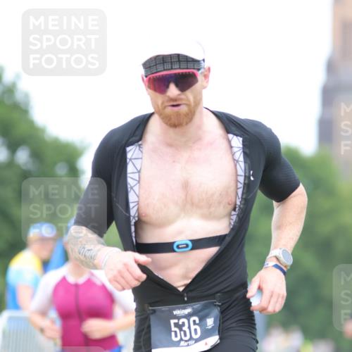 22.06.2025 - Viking Triathlon H.Heesch http://msf.ph/oto/8089681 22.06.2025 15:02:54 Laufen 19, 34, 38, 206, 465, 536 meine-sportfotos.de
