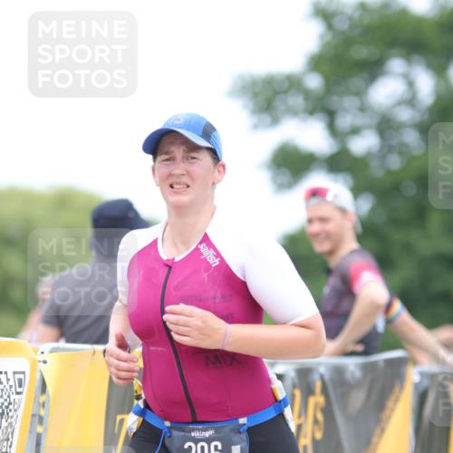 22.06.2025 - Viking Triathlon H.Heesch http://msf.ph/oto/8089716 22.06.2025 15:02:57 Laufen 19, 34, 38, 206, 536 meine-sportfotos.de