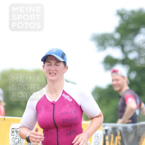 22.06.2025 - Viking Triathlon H.Heesch http://msf.ph/oto/8089729 22.06.2025 15:02:57 Laufen 19, 34, 38, 206, 536 meine-sportfotos.de