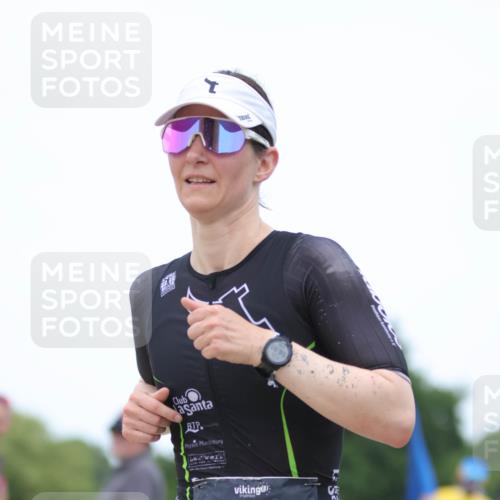 22.06.2025 - Viking Triathlon H.Heesch http://msf.ph/oto/8089841 22.06.2025 15:03:40 Laufen 438 meine-sportfotos.de