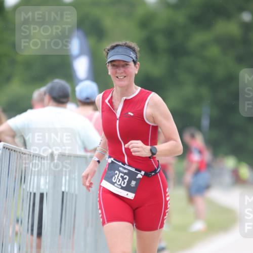 22.06.2025 - Viking Triathlon H.Heesch http://msf.ph/oto/8089887 22.06.2025 16:00:14 Laufen 353 meine-sportfotos.de