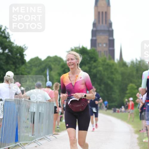 22.06.2025 - Viking Triathlon H.Heesch http://msf.ph/oto/8089964 22.06.2025 16:00:44 Laufen 436 meine-sportfotos.de