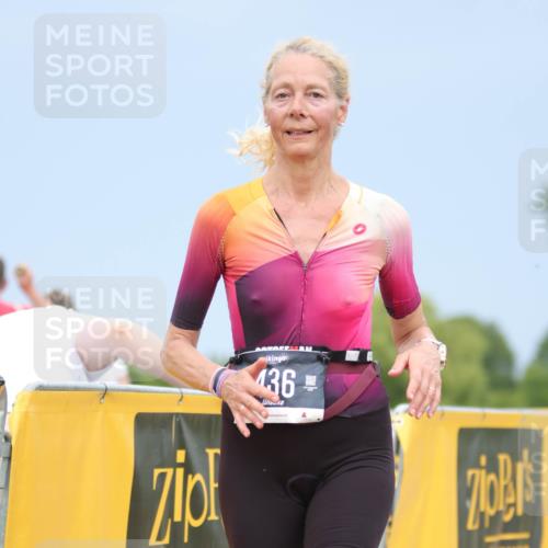 22.06.2025 - Viking Triathlon H.Heesch http://msf.ph/oto/8090079 22.06.2025 16:53:17 Laufen 436 meine-sportfotos.de