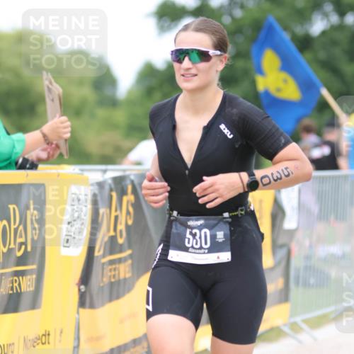 22.06.2025 - Viking Triathlon H.Heesch http://msf.ph/oto/8090228 22.06.2025 15:07:30 Laufen 530, 612 meine-sportfotos.de