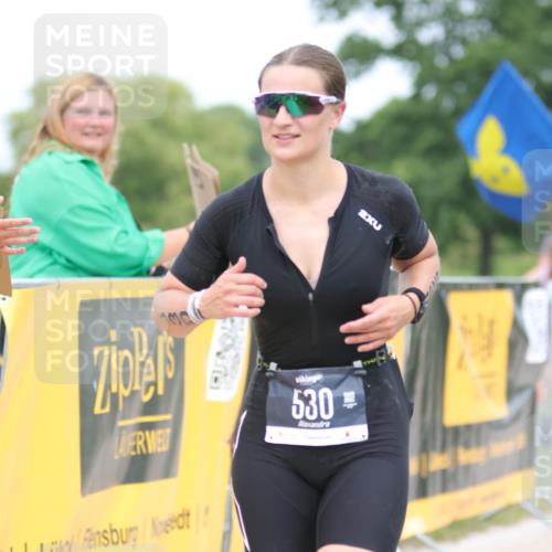 22.06.2025 - Viking Triathlon H.Heesch http://msf.ph/oto/8090235 22.06.2025 15:07:30 Laufen 530, 612 meine-sportfotos.de