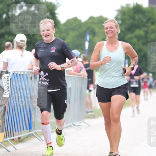 22.06.2025 - Viking Triathlon H.Heesch http://msf.ph/oto/8090256 22.06.2025 16:01:10 Laufen 543, 619 meine-sportfotos.de