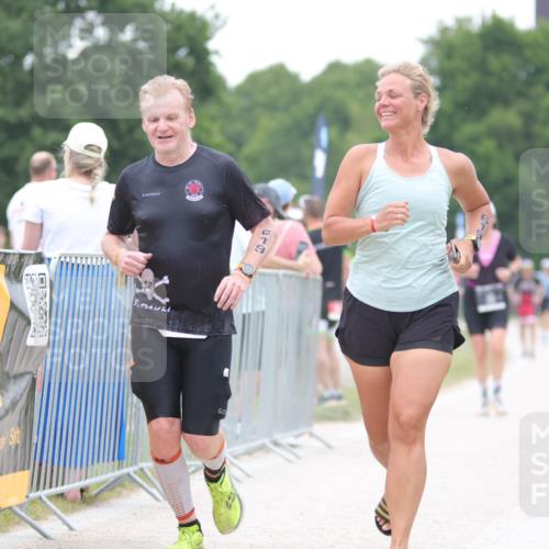 22.06.2025 - Viking Triathlon H.Heesch http://msf.ph/oto/8090270 22.06.2025 16:01:10 Laufen 543, 619 meine-sportfotos.de