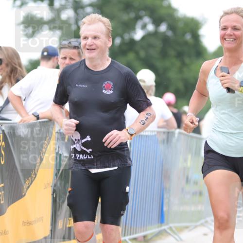 22.06.2025 - Viking Triathlon H.Heesch http://msf.ph/oto/8090337 22.06.2025 16:01:11 Laufen 291, 543, 619 meine-sportfotos.de