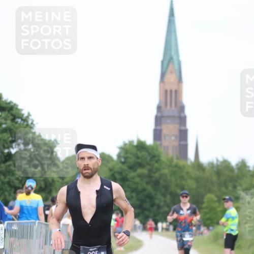 22.06.2025 - Viking Triathlon H.Heesch http://msf.ph/oto/8090370 22.06.2025 15:08:14 Laufen 265, 355 meine-sportfotos.de
