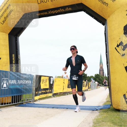 22.06.2025 - Viking Triathlon H.Heesch http://msf.ph/oto/8090383 22.06.2025 13:37:28 Laufen 271, 520 meine-sportfotos.de