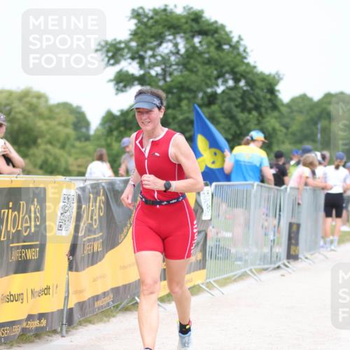 22.06.2025 - Viking Triathlon H.Heesch http://msf.ph/oto/8090455 22.06.2025 15:08:46 Laufen 353 meine-sportfotos.de