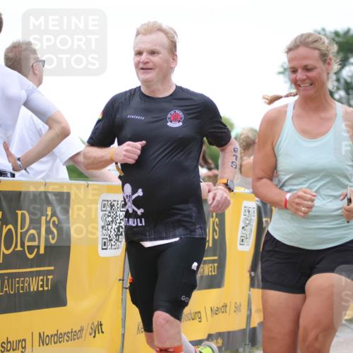 22.06.2025 - Viking Triathlon H.Heesch http://msf.ph/oto/8090459 22.06.2025 16:01:12 Laufen 291, 543, 619 meine-sportfotos.de
