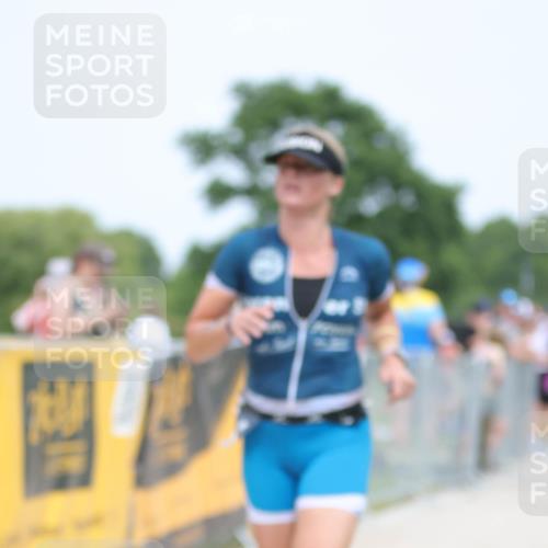 22.06.2025 - Viking Triathlon H.Heesch http://msf.ph/oto/8090551 22.06.2025 15:08:58 Laufen 17, 54, 146, 249, 436 meine-sportfotos.de