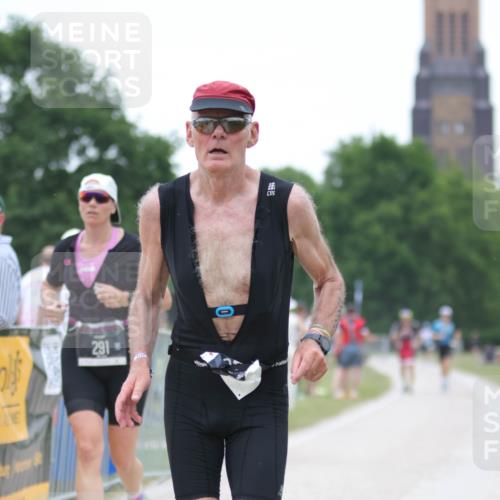 22.06.2025 - Viking Triathlon H.Heesch http://msf.ph/oto/8090559 22.06.2025 16:01:17 Laufen 291, 543 meine-sportfotos.de