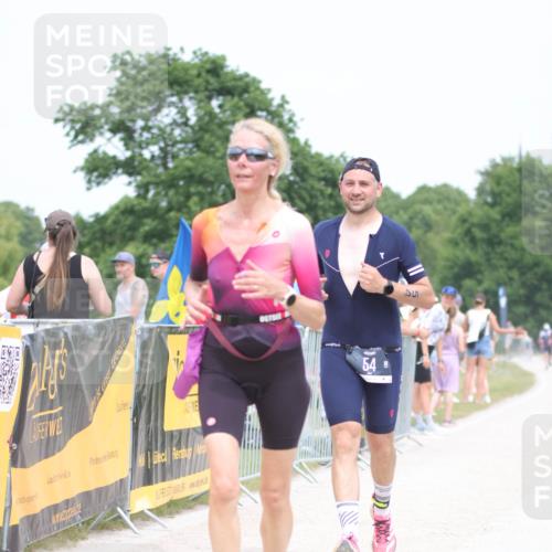 22.06.2025 - Viking Triathlon H.Heesch http://msf.ph/oto/8090569 22.06.2025 15:09:02 Laufen 17, 54, 249, 436 meine-sportfotos.de