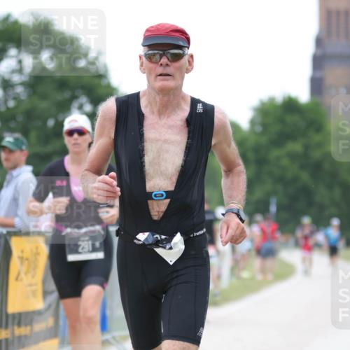 22.06.2025 - Viking Triathlon H.Heesch http://msf.ph/oto/8090578 22.06.2025 16:01:17 Laufen 291, 543 meine-sportfotos.de