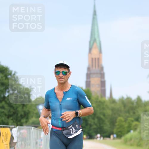 22.06.2025 - Viking Triathlon H.Heesch http://msf.ph/oto/8090590 22.06.2025 16:55:49 Laufen 23 meine-sportfotos.de