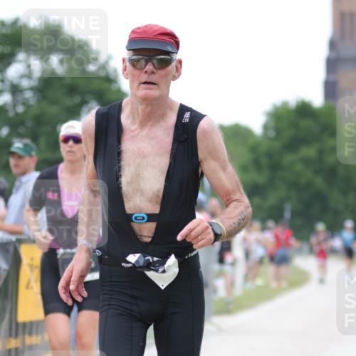 22.06.2025 - Viking Triathlon H.Heesch http://msf.ph/oto/8090608 22.06.2025 16:01:17 Laufen 291, 543 meine-sportfotos.de