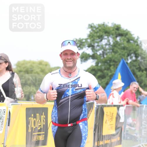 22.06.2025 - Viking Triathlon H.Heesch http://msf.ph/oto/8090618 22.06.2025 15:09:33 Laufen 627 meine-sportfotos.de