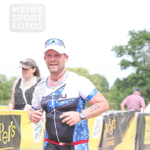 22.06.2025 - Viking Triathlon H.Heesch http://msf.ph/oto/8090629 22.06.2025 15:09:34 Laufen 627 meine-sportfotos.de