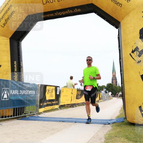 22.06.2025 - Viking Triathlon H.Heesch http://msf.ph/oto/8090641 22.06.2025 13:40:28 Laufen 435, 654, 661 meine-sportfotos.de