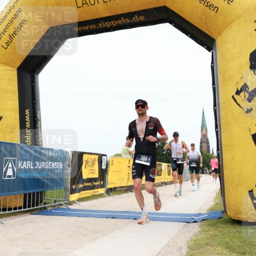 22.06.2025 - Viking Triathlon H.Heesch http://msf.ph/oto/8090658 22.06.2025 13:40:42 Laufen 388, 407 meine-sportfotos.de