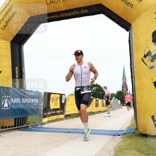 22.06.2025 - Viking Triathlon H.Heesch http://msf.ph/oto/8090671 22.06.2025 13:40:43 Laufen 388, 407 meine-sportfotos.de