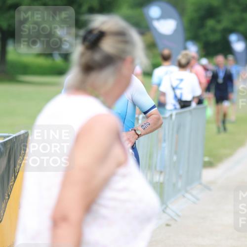 22.06.2025 - Viking Triathlon H.Heesch http://msf.ph/oto/8090676 22.06.2025 16:58:57 Laufen 26 meine-sportfotos.de