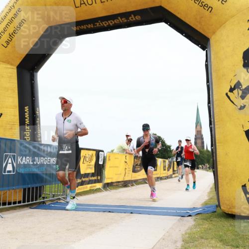 22.06.2025 - Viking Triathlon H.Heesch http://msf.ph/oto/8090689 22.06.2025 13:40:57 Laufen 12, 254, 336, 465 meine-sportfotos.de