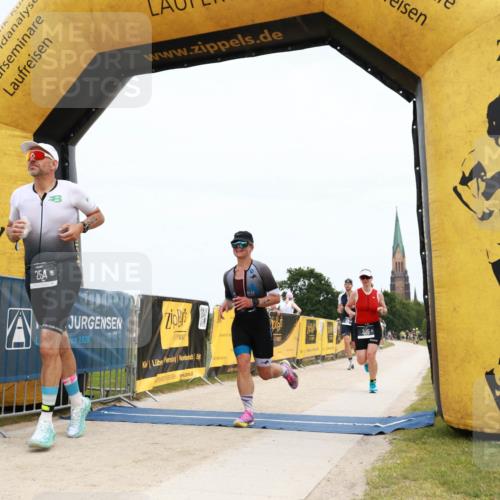 22.06.2025 - Viking Triathlon H.Heesch http://msf.ph/oto/8090699 22.06.2025 13:40:58 Laufen 12, 223, 254, 336, 465 meine-sportfotos.de