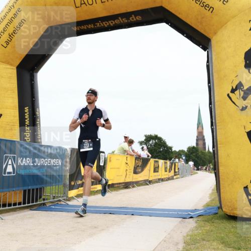 22.06.2025 - Viking Triathlon H.Heesch http://msf.ph/oto/8090730 22.06.2025 13:41:01 Laufen 12, 223, 254, 336 meine-sportfotos.de
