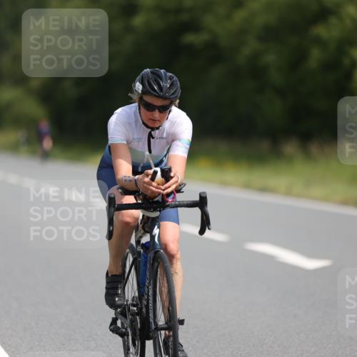 22.06.2025 - Viking Triathlon Yannick Fuchs http://msf.ph/oto/8090750 22.06.2025 11:51:49 Radfahren 165, 251, 498, 614 meine-sportfotos.de