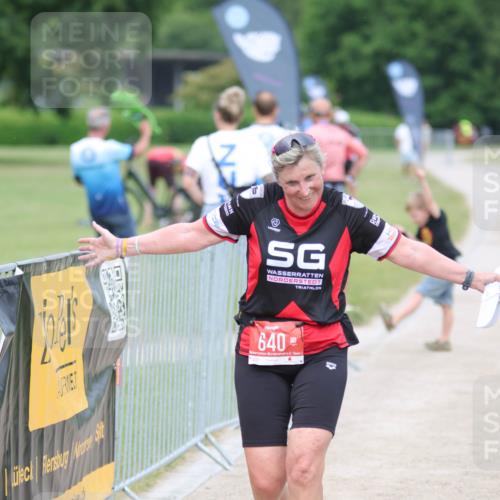 22.06.2025 - Viking Triathlon H.Heesch http://msf.ph/oto/8090754 22.06.2025 16:59:03 Laufen 26, 640 meine-sportfotos.de