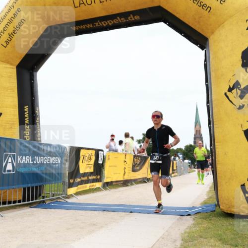 22.06.2025 - Viking Triathlon H.Heesch http://msf.ph/oto/8090803 22.06.2025 13:41:30 Laufen 263, 343, 434 meine-sportfotos.de