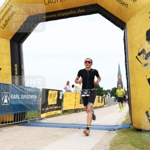 22.06.2025 - Viking Triathlon H.Heesch http://msf.ph/oto/8090819 22.06.2025 13:41:30 Laufen 263, 343, 434 meine-sportfotos.de