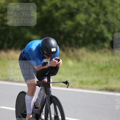 22.06.2025 - Viking Triathlon Yannick Fuchs http://msf.ph/oto/8090831 22.06.2025 11:08:18 Radfahren 6, 45, 65, 244, 309, 460, 514, 653 meine-sportfotos.de