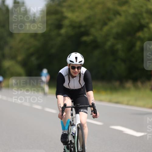 22.06.2025 - Viking Triathlon Yannick Fuchs http://msf.ph/oto/8090862 22.06.2025 11:52:16 Radfahren 43, 44, 54, 79, 83, 156, 320, 335, 361, 408, 431, 521 meine-sportfotos.de