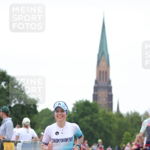 22.06.2025 - Viking Triathlon H.Heesch http://msf.ph/oto/8090907 22.06.2025 16:01:49 Laufen 256 meine-sportfotos.de