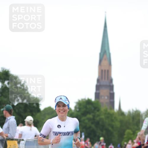 22.06.2025 - Viking Triathlon H.Heesch http://msf.ph/oto/8090926 22.06.2025 16:01:49 Laufen 256 meine-sportfotos.de