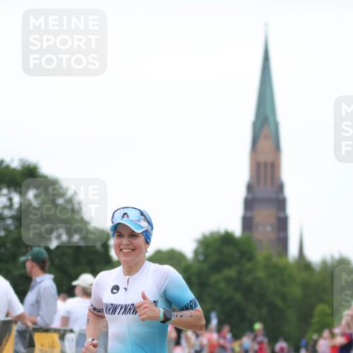 22.06.2025 - Viking Triathlon H.Heesch http://msf.ph/oto/8090980 22.06.2025 16:01:49 Laufen 256 meine-sportfotos.de