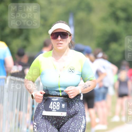 22.06.2025 - Viking Triathlon H.Heesch http://msf.ph/oto/8091012 22.06.2025 15:10:35 Laufen 468 meine-sportfotos.de