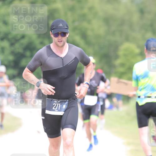 22.06.2025 - Viking Triathlon H.Heesch http://msf.ph/oto/8091073 22.06.2025 15:10:59 Laufen 271, 365 meine-sportfotos.de