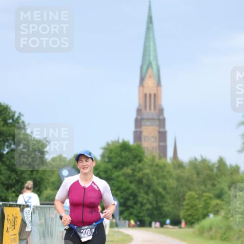 22.06.2025 - Viking Triathlon H.Heesch http://msf.ph/oto/8091088 22.06.2025 17:00:28 Laufen 206 meine-sportfotos.de