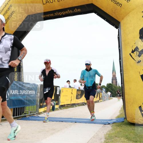 22.06.2025 - Viking Triathlon H.Heesch http://msf.ph/oto/8091186 22.06.2025 13:42:42 Laufen 68, 146, 207, 323 meine-sportfotos.de