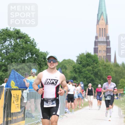 22.06.2025 - Viking Triathlon H.Heesch http://msf.ph/oto/8091198 22.06.2025 15:11:10 Laufen 365, 462, 481 meine-sportfotos.de